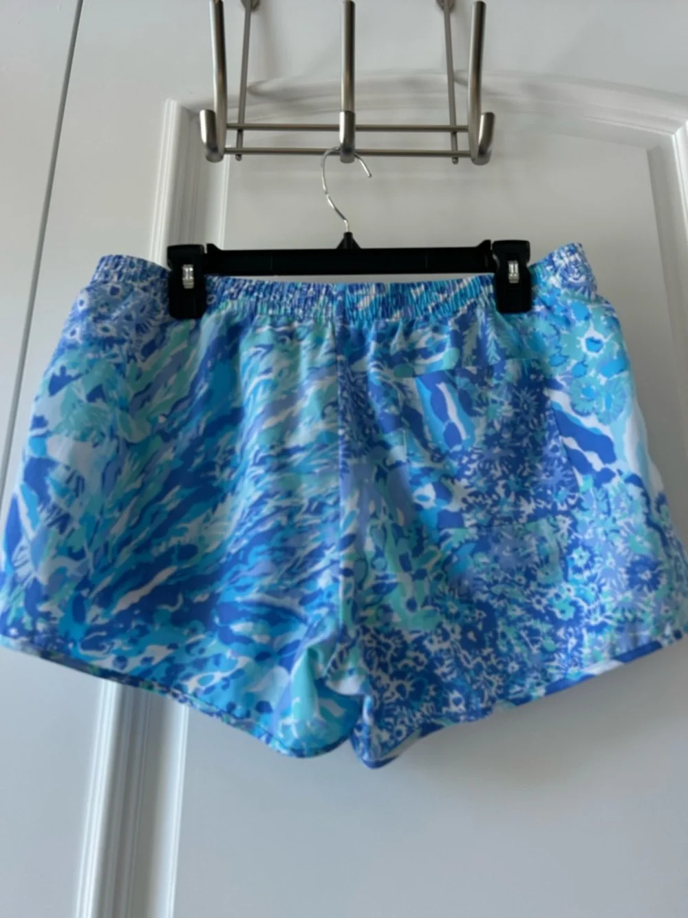 Lilly Pulitzer Blue Aqua Floral-Print Women's Athletic Shorts - Picture 2 of 5